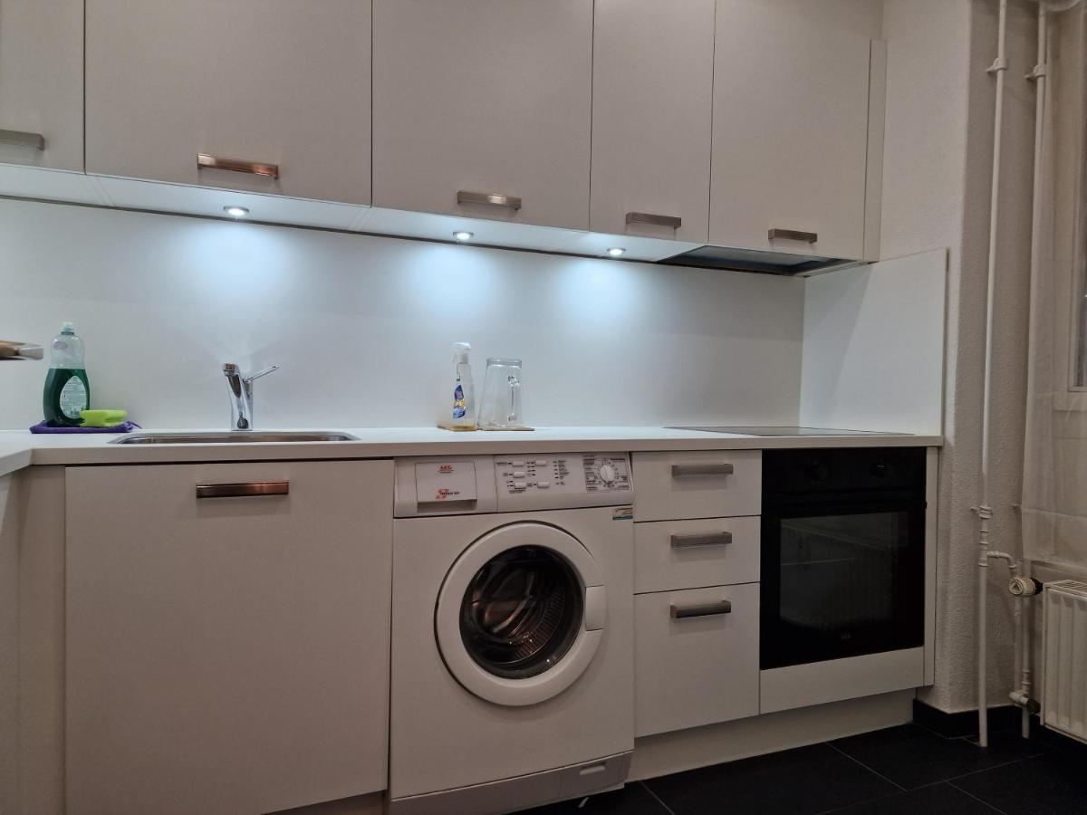 Bastis City Rooms Lucerne Екстер'єр фото